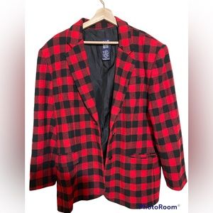 GAP black and red stripe coat